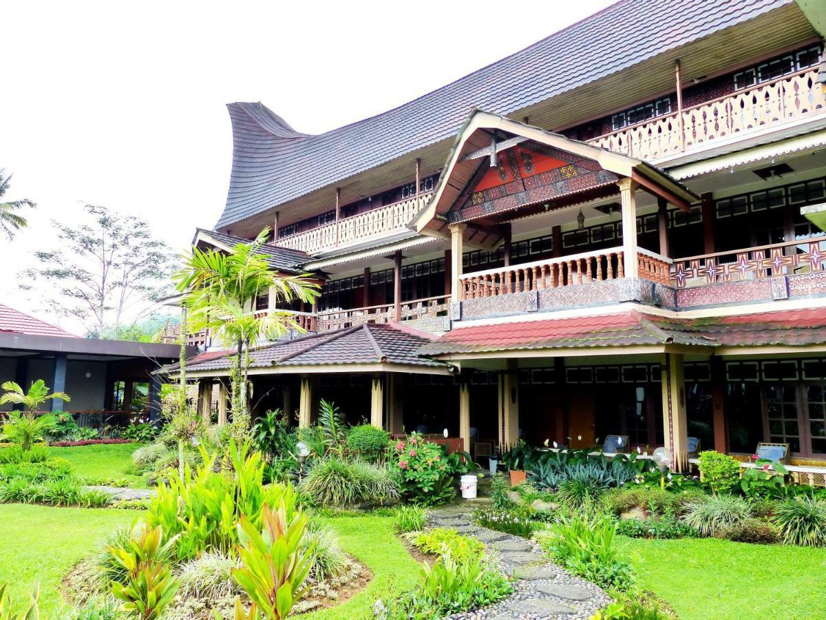Toraja Torsina Hotel Rantepao Exterior photo